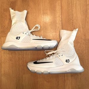 Like New Nike KD 8 Elite White Size 9.5 No Box